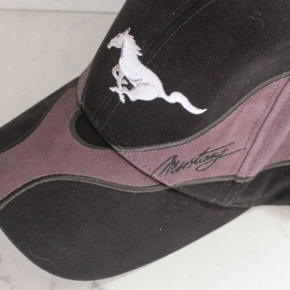Ford Mustang Running Pony Logo Black and Grey Adjustable Baseball Hat - Picture 3 of 7